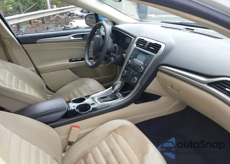 2013 Ford Fusion Se z USA, uszkodzony, nr VIN 3FA6P0H72DR305275